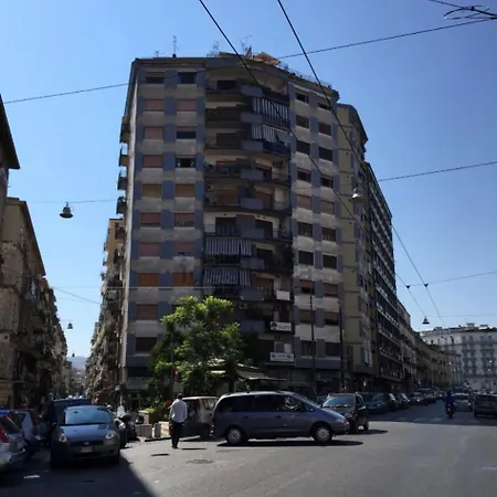 Regal Apartment *