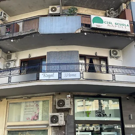 Regal * Nápoly